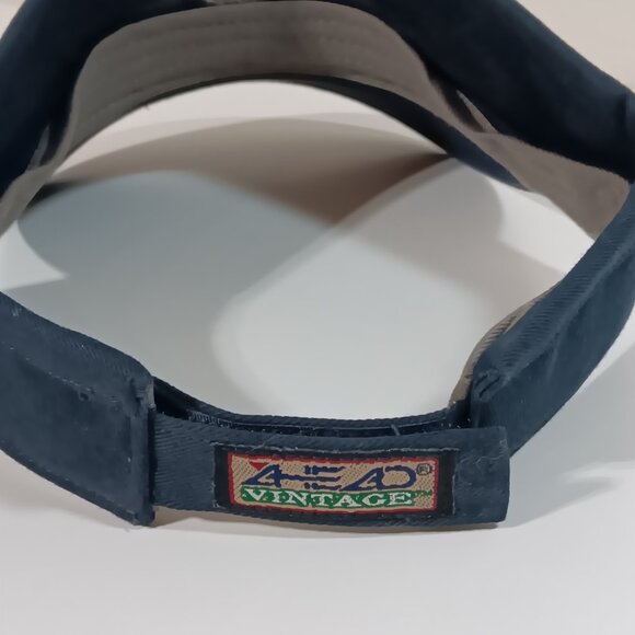 Pair of Men's PEBBLE BEACH quarter zip pullovers MED. with co-ordinating Visor - Picture 13 of 13